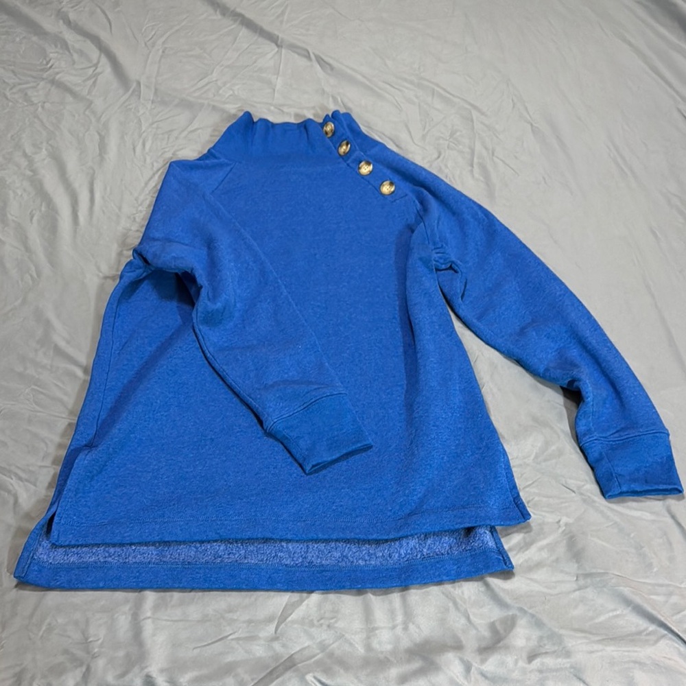 J. Crew women’s mock neck sweatshirt with Button Detail